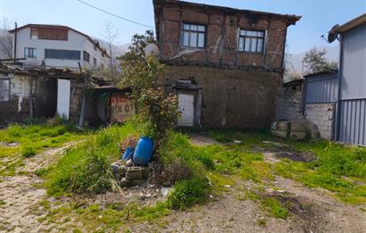 C21 Cius; Akharem mahallesinde Satılık Köy evi+İmarlı Arsa