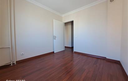 Eston Çamlıevler de 105 m² 3+1 Huzurlu Yaşam İçin İdeal Kiralık