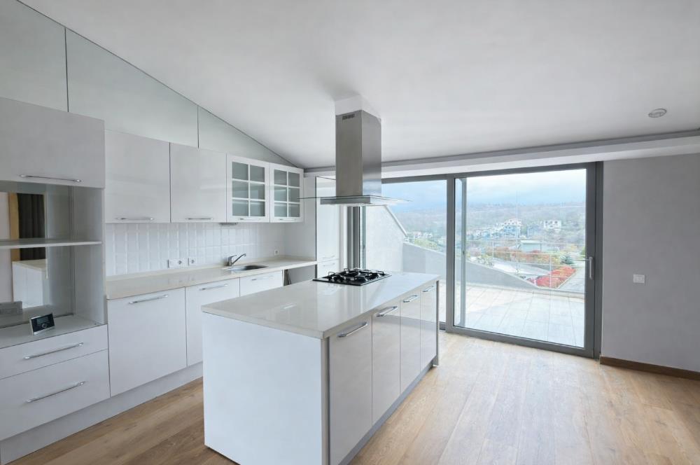 Parkone Sitesi'nde Doğa Manzaralı Satılık Çatı Dubleks