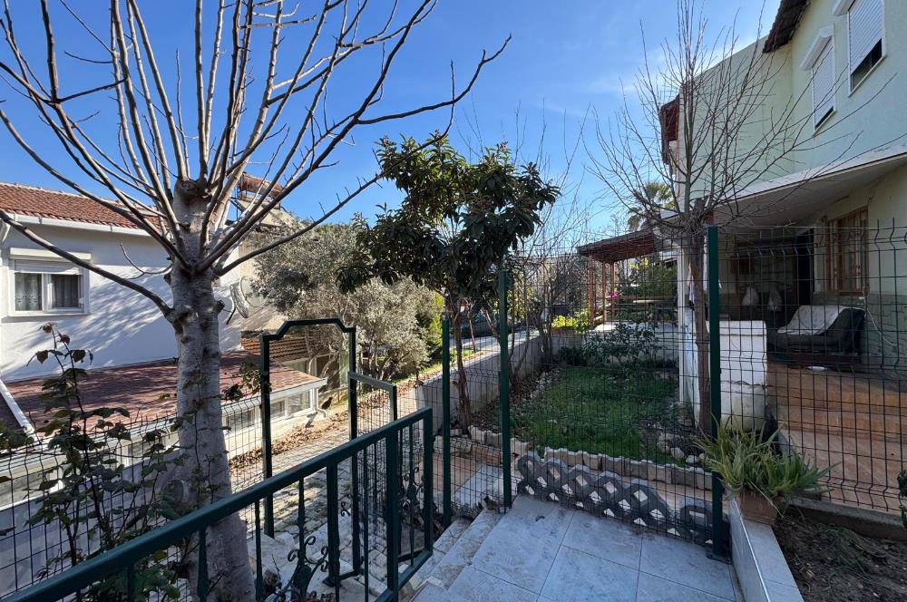 Aliağa Çakmaklı'da Site İçerisinde 2+1 Satılık Dubleks Villa