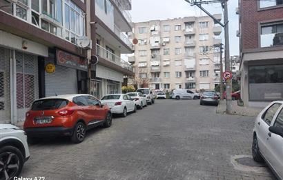 Karşıyaka Girne Caddesi Paralelinde Devren Kiralık Dükkan