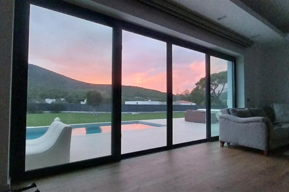 Bodrum Kızılağaç satılık tek kat lüks sıfır villa