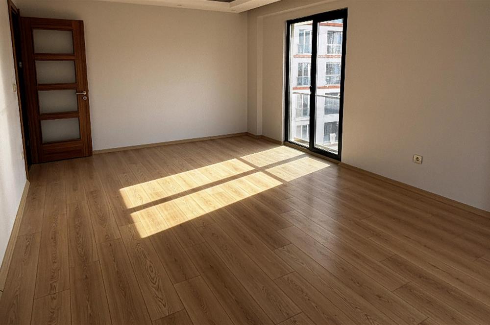 Pendik Velibaba Seven Life Sitesi'nde 3 Cepheli 2+1 Satılık Daire