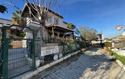 Aliağa Çakmaklı'da Site İçerisinde 2+1 Satılık Dubleks Villa