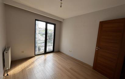 Pendik Velibaba Seven Life Sitesi'nde 3 Cepheli 2+1 Satılık Daire
