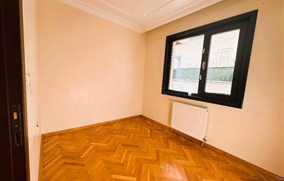 SOKULLU CADDESİNDE KİRALIK 3+1 DAİRE