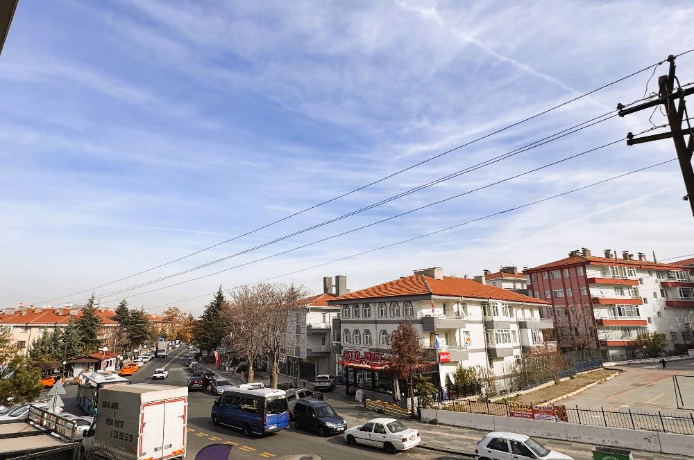SOKULLU CADDESİNDE KİRALIK 3+1 DAİRE