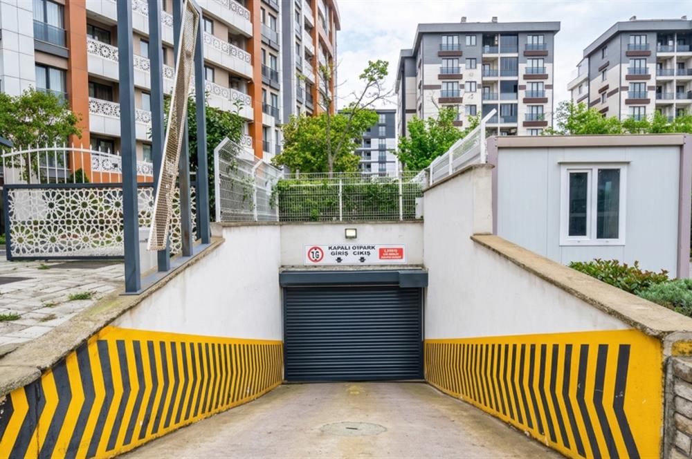 Pendik Velibaba Seven Life Sitesi'nde 3 Cepheli 2+1 Satılık Daire