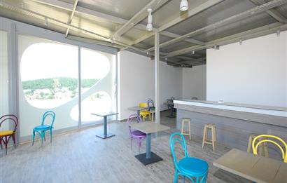 Parkone Sitesi'nde Doğa Manzaralı Satılık Çatı Dubleks