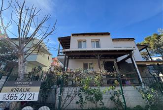 Aliağa Çakmaklı'da Site İçerisinde 2+1 Satılık Dubleks Villa - 1 - 33399