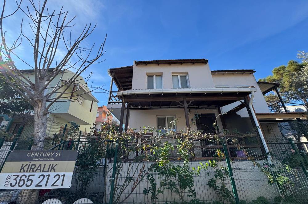 Aliağa Çakmaklı'da Site İçerisinde 2+1 Satılık Dubleks Villa