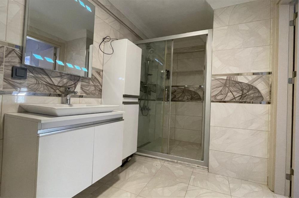 4+1 200 m2 , Panoramik Deniz Manzaralı ve Plajlı