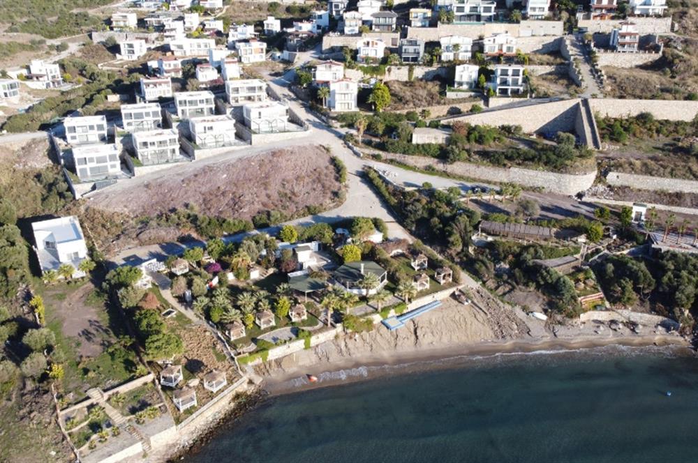 4+1 200 m2 , Panoramik Deniz Manzaralı ve Plajlı