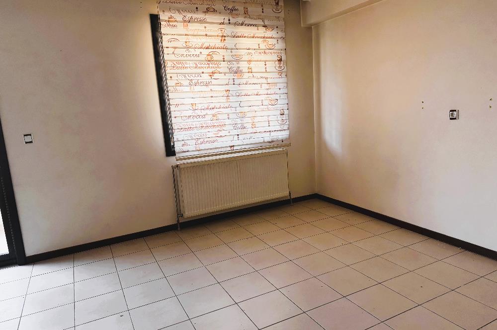 SOKULLU CADDESİNDE KİRALIK 3+1 DAİRE