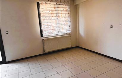 SOKULLU CADDESİNDE KİRALIK 3+1 DAİRE