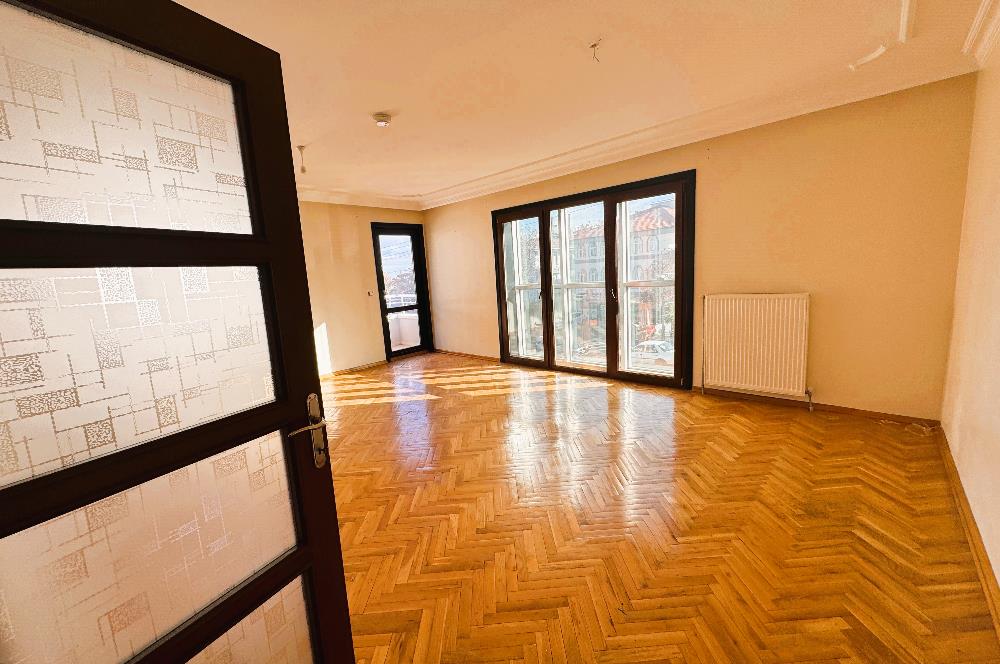 SOKULLU CADDESİNDE KİRALIK 3+1 DAİRE