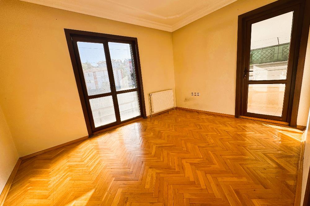 SOKULLU CADDESİNDE KİRALIK 3+1 DAİRE