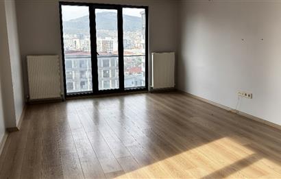 Pendik Velibaba Seven Life Sitesi'nde 3 Cepheli 2+1 Satılık Daire