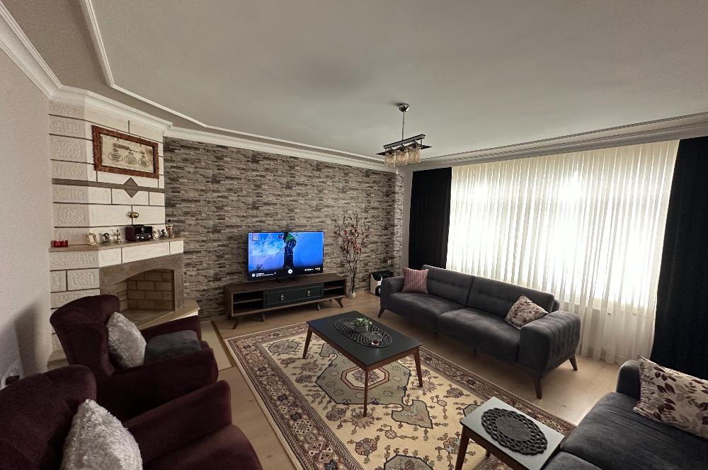 C21 UZMAN'DAN HOL-TUR EVLERİNDE MANZARALI DAİRE FIRSATI