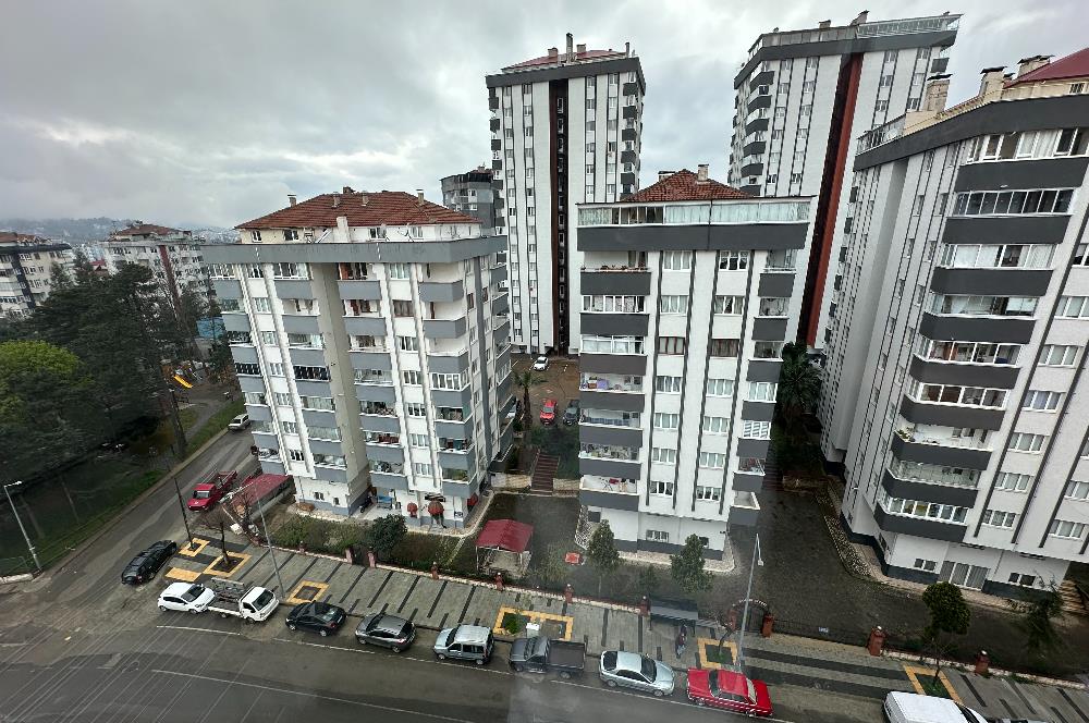 C21 UZMAN'DAN HOL-TUR EVLERİNDE MANZARALI DAİRE FIRSATI