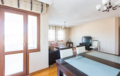 Tarabya Profesörler Sitesi’nde Eşyalı, Boğaz Manzaralı & Metroya 13 Dakika Yürüme Mesafesinde 3+1