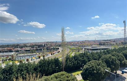 CENTURY21 BAL'DAN AVLU KARŞISI GENİŞ DAİRE 