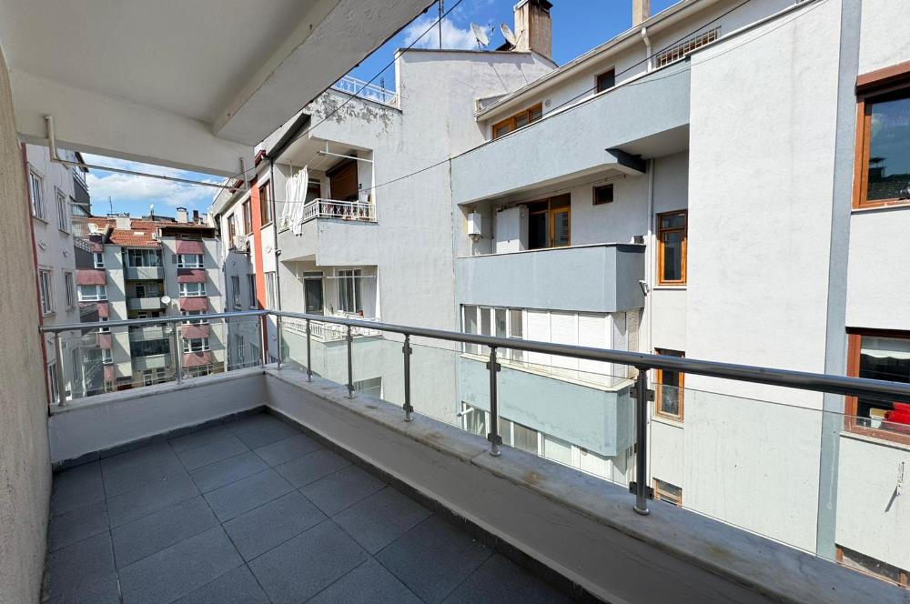 CENTURY21 BAL'DAN AVLU KARŞISI GENİŞ DAİRE 