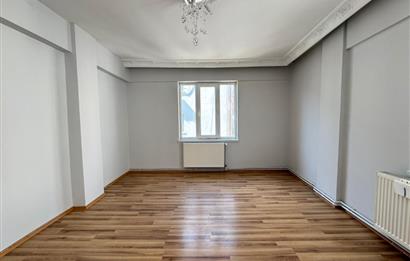 CENTURY21 BAL'DAN AVLU KARŞISI GENİŞ DAİRE 