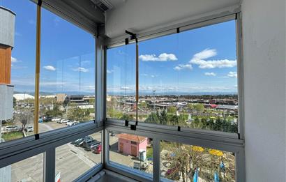 CENTURY21 BAL'DAN AVLU KARŞISI GENİŞ DAİRE 