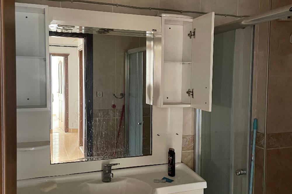 CENTURY21'DEN KARŞIYAKADA KİRALIK 2+1 DAİRE..