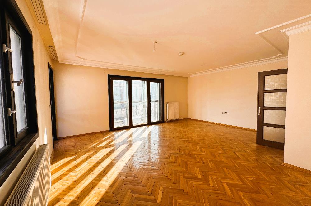 SOKULLU CADDESİNDE KİRALIK 3+1 DAİRE