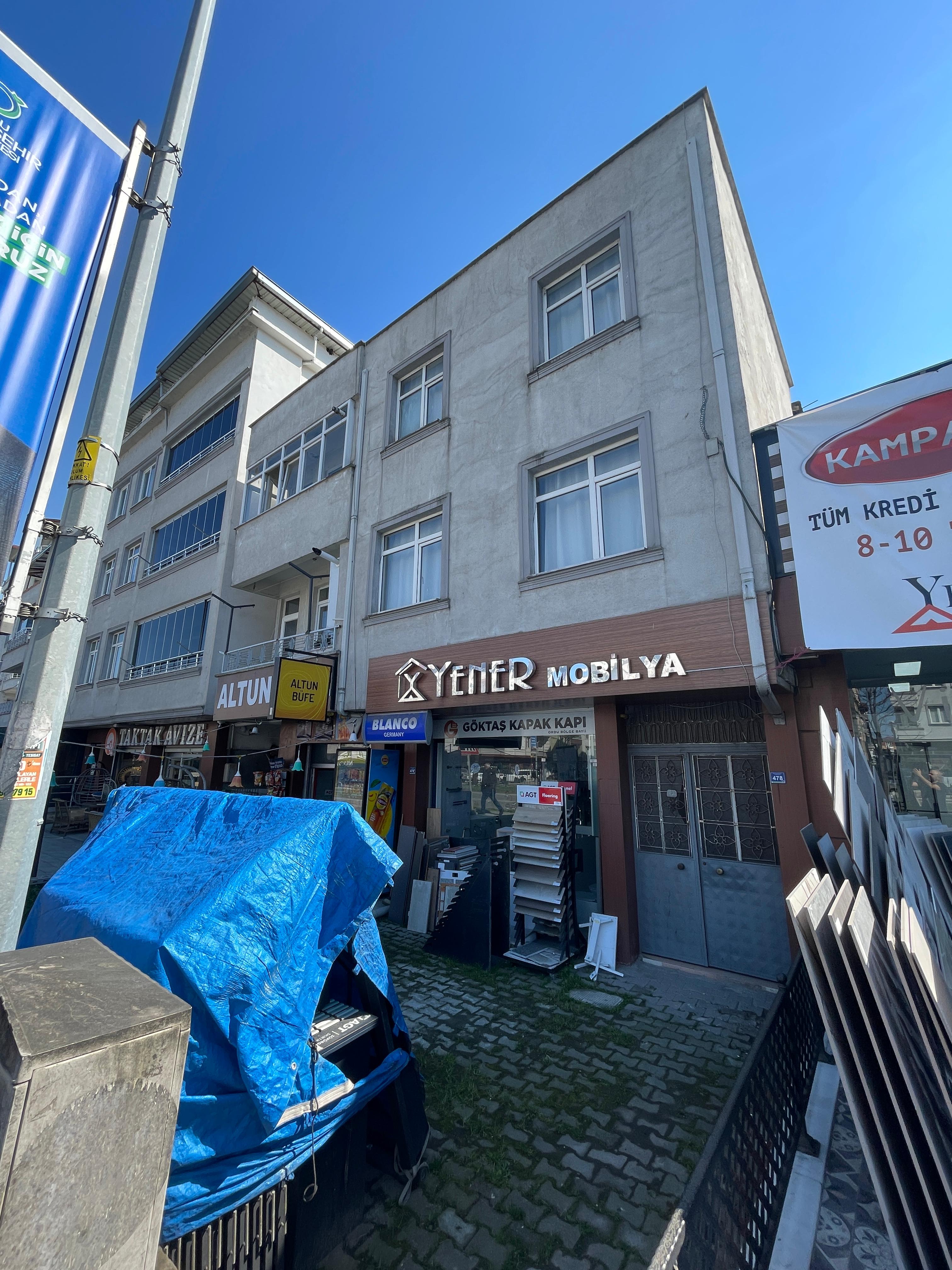 CENTURY21'DEN KARŞIYAKADA KİRALIK 2+1 DAİRE..