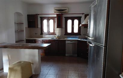 Bodrum Kumbahçe'de Kiralık 3+1 dubleks villa