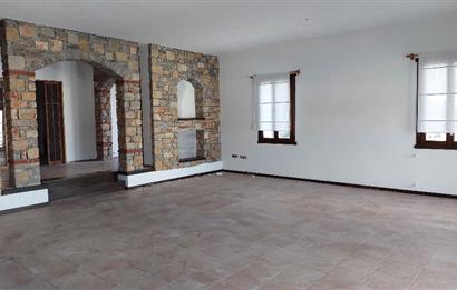 Bodrum Kumbahçe'de Kiralık 3+1 dubleks villa