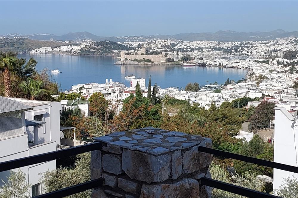 Bodrum Kumbahçe'de Kiralık 3+1 dubleks villa