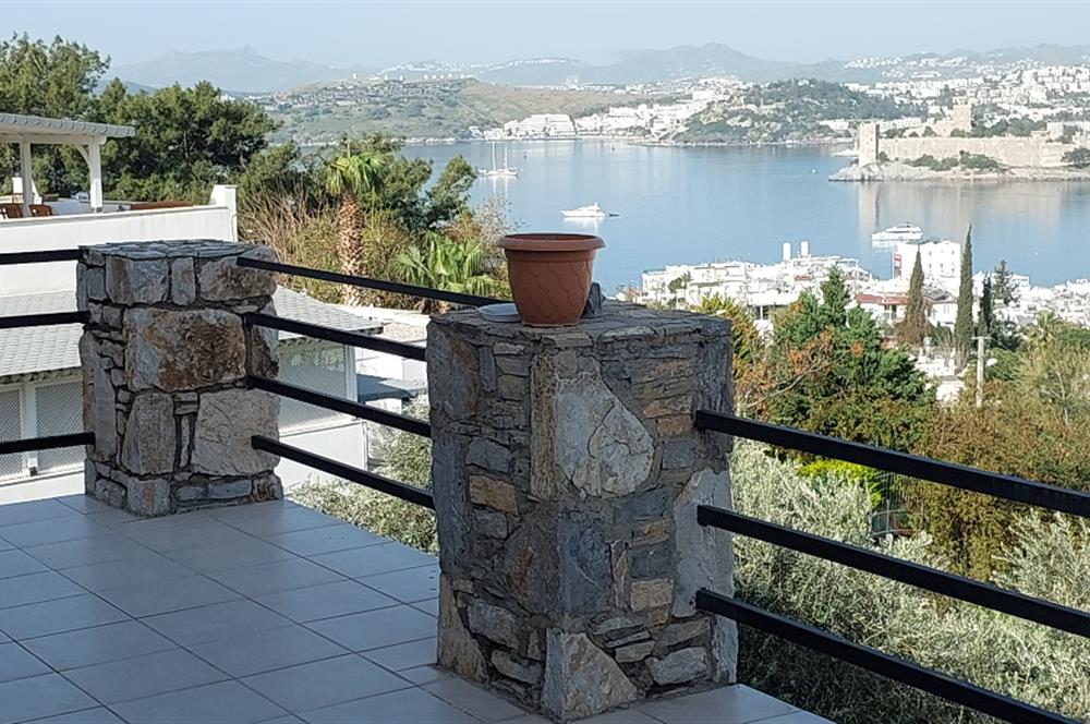 Bodrum Kumbahçe'de Kiralık 3+1 dubleks villa