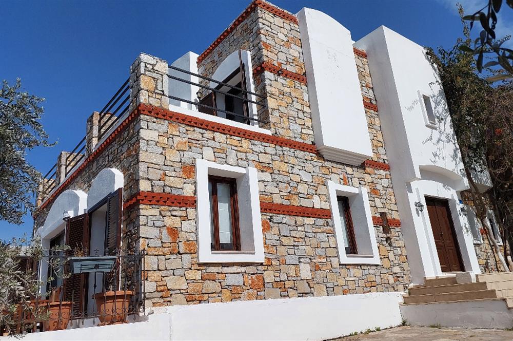 Bodrum Kumbahçe'de Kiralık 3+1 dubleks villa