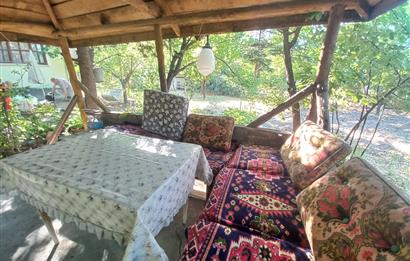 712 m2 ARSA ve MEYVE AĞAÇLARI İÇİNDE 3+1,140m2,DOĞALGAZ KOMBİLİ
