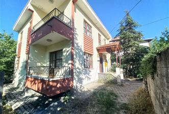 712 m2 ARSA ve MEYVE AĞAÇLARI İÇİNDE 3+1,140m2,DOĞALGAZ KOMBİLİ - 1 - 33409