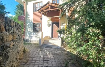 712 m2 ARSA ve MEYVE AĞAÇLARI İÇİNDE 3+1,140m2,DOĞALGAZ KOMBİLİ