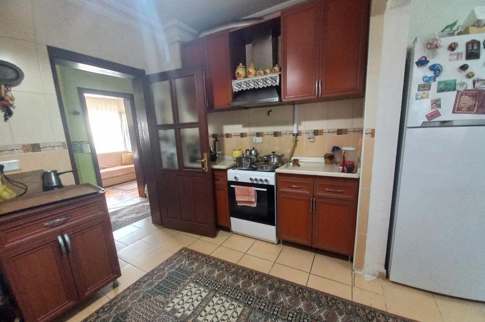 712 m2 ARSA ve MEYVE AĞAÇLARI İÇİNDE 3+1,140m2,DOĞALGAZ KOMBİLİ
