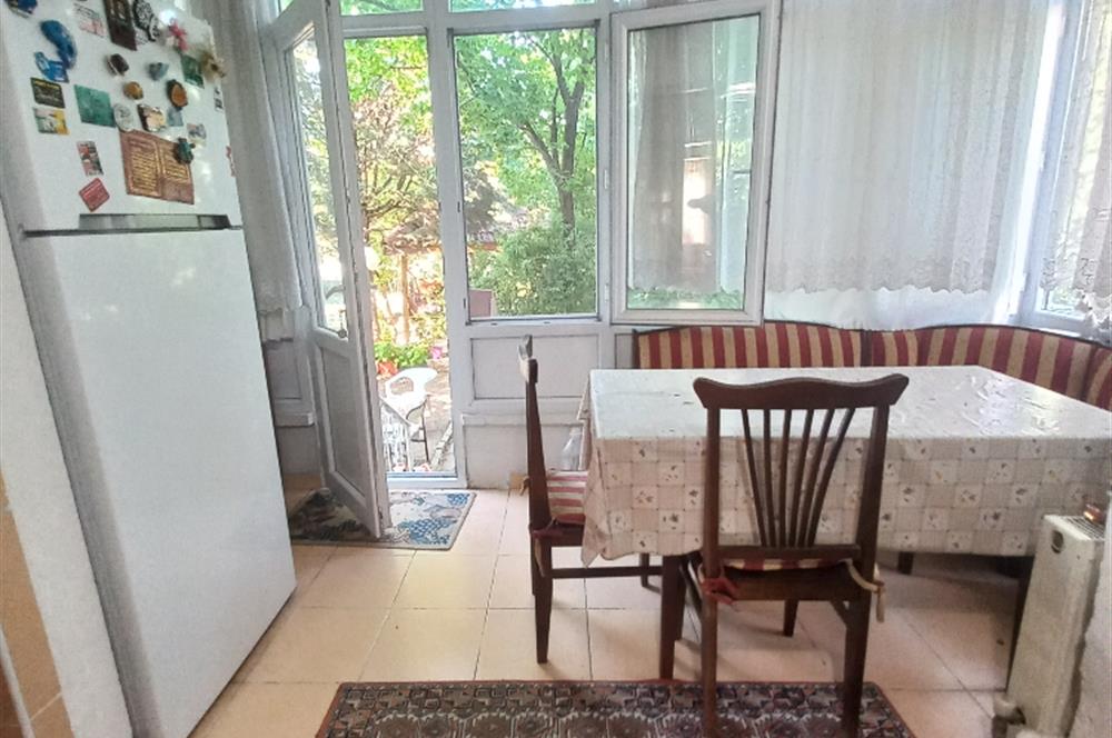 712 m2 ARSA ve MEYVE AĞAÇLARI İÇİNDE 3+1,140m2,DOĞALGAZ KOMBİLİ
