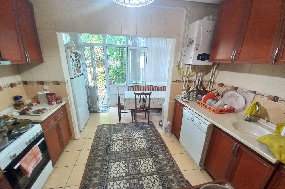 712 m2 ARSA ve MEYVE AĞAÇLARI İÇİNDE 3+1,140m2,DOĞALGAZ KOMBİLİ