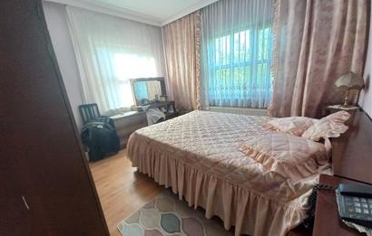 712 m2 ARSA ve MEYVE AĞAÇLARI İÇİNDE 3+1,140m2,DOĞALGAZ KOMBİLİ
