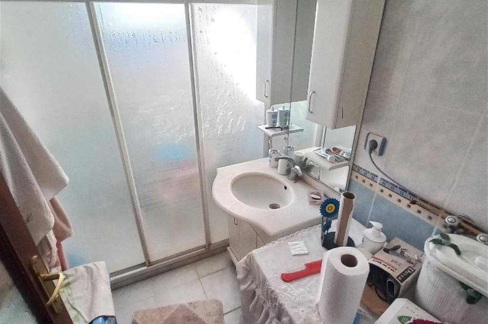 712 m2 ARSA ve MEYVE AĞAÇLARI İÇİNDE 3+1,140m2,DOĞALGAZ KOMBİLİ