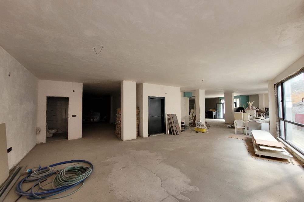 TANJANT KONUMLU BİRÇOK İŞLETMEYE UYGUN FIRSAT FiYATLI DÜKKAN