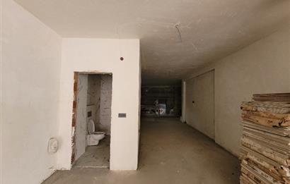 TANJANT KONUMLU BİRÇOK İŞLETMEYE UYGUN FIRSAT FiYATLI DÜKKAN