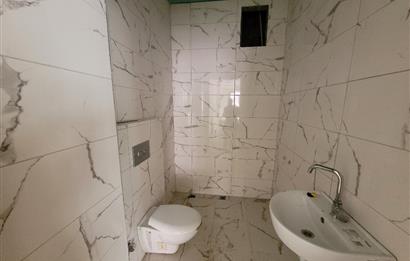 TANJANT KONUMLU BİRÇOK İŞLETMEYE UYGUN FIRSAT FiYATLI DÜKKAN