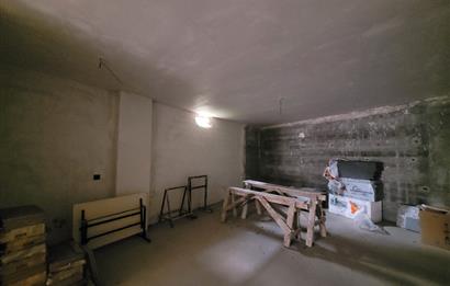 TANJANT KONUMLU BİRÇOK İŞLETMEYE UYGUN FIRSAT FiYATLI DÜKKAN