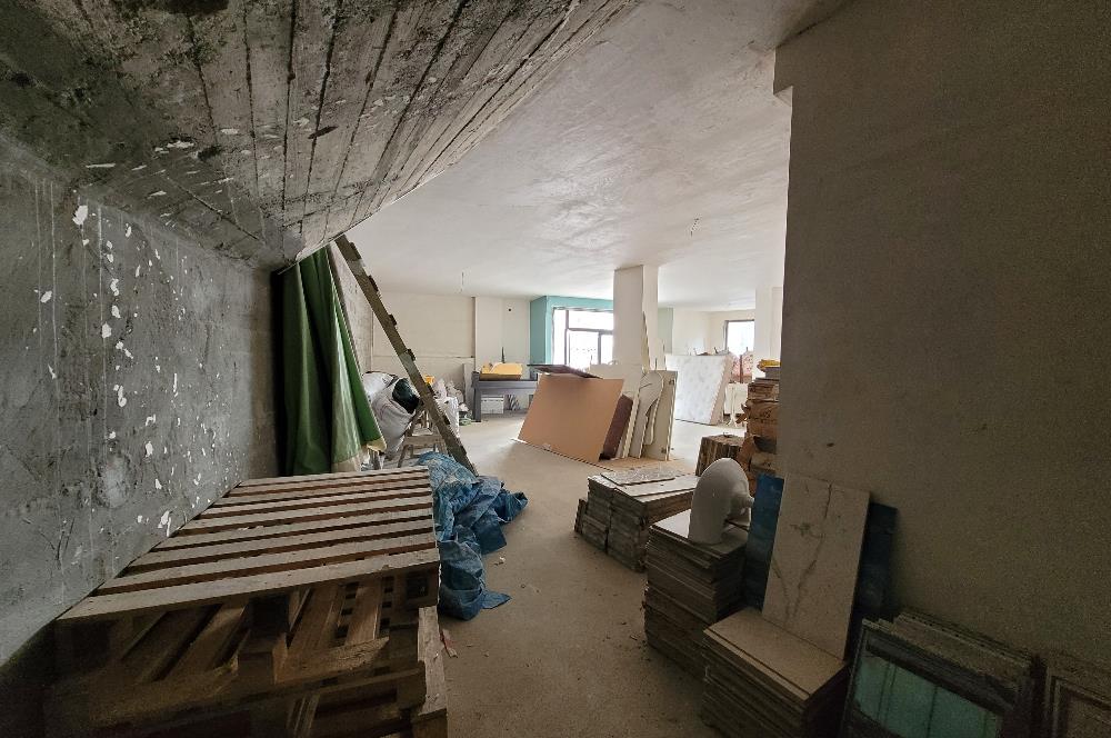 TANJANT KONUMLU BİRÇOK İŞLETMEYE UYGUN FIRSAT FiYATLI DÜKKAN